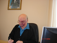 Pominov, redaktør for Zvezda Priirtyshia