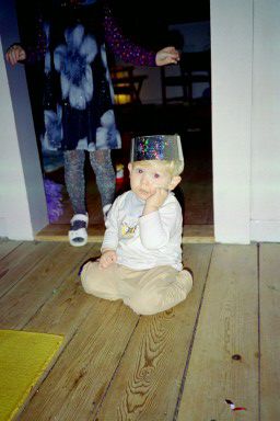 Balder med hat til nytårsaften 2003